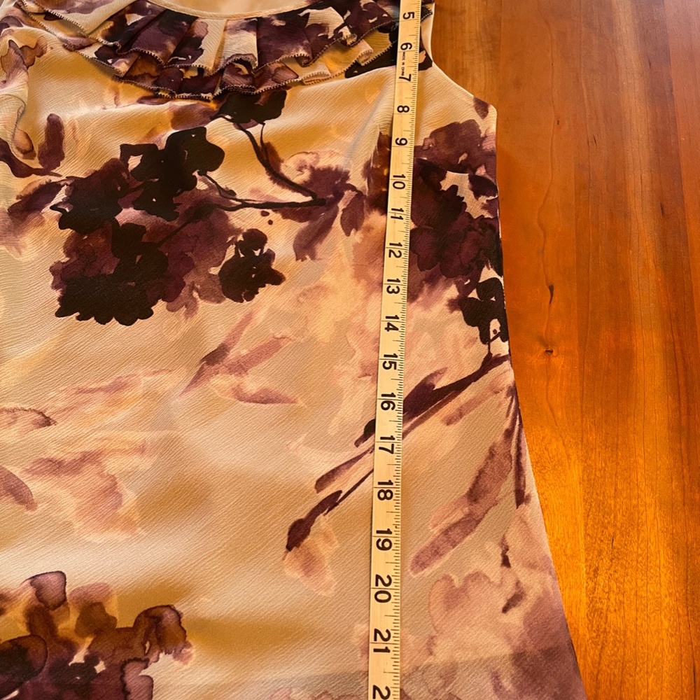 NWOT - Ann Taylor LOFT sleeveless blouse - Picture 8 of 8